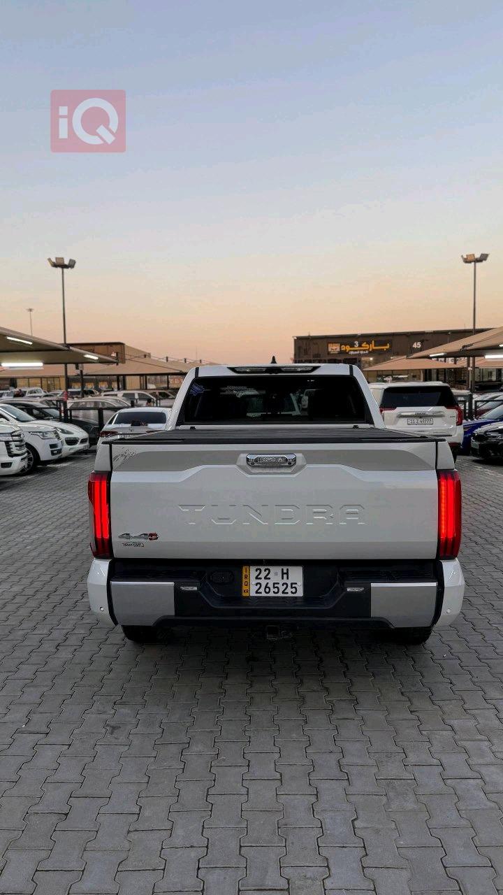 Toyota Tundra